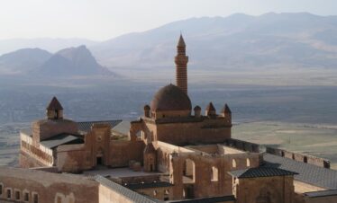 Ishak Pasha Palace