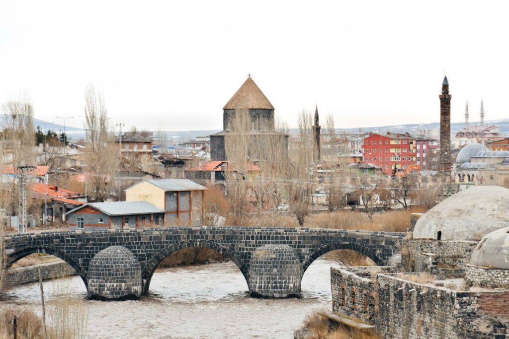 Cobandede Bridge