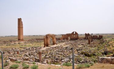 2-Day History Tour: Gobeklitepe and Harran from Istanbul