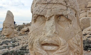 2-Day Tour to Mount Nemrut from Istanbul
